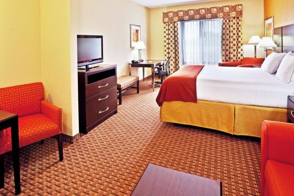 Holiday Inn Express & Suites BARTLESVILLE (Bartlesville)
